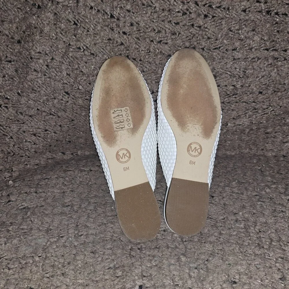MICHAEL KORS-Charlton Crochet/Woven White Mule-Silver Logo-Sz 6-Excellent - Picture 8 of 8